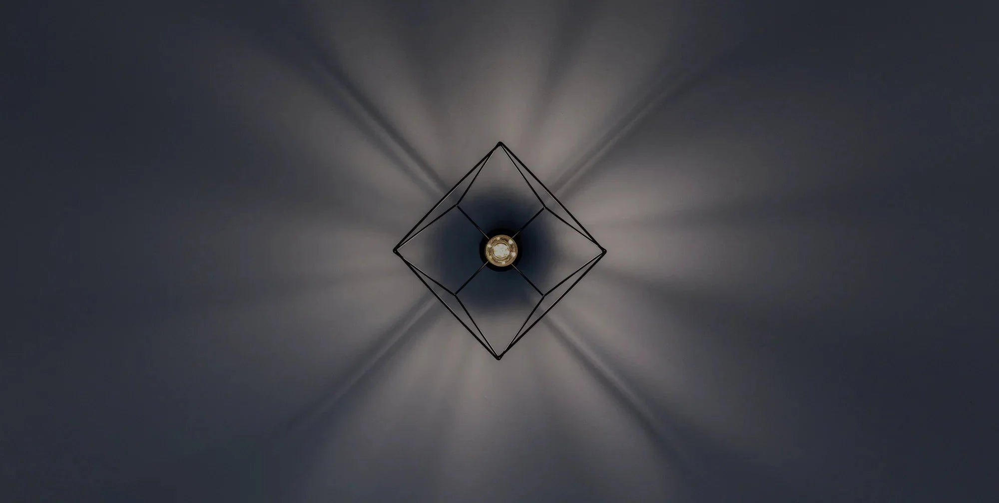 Zenvia_Essentials_best_modern_lighting_store_UK_online_Slide2_desktop